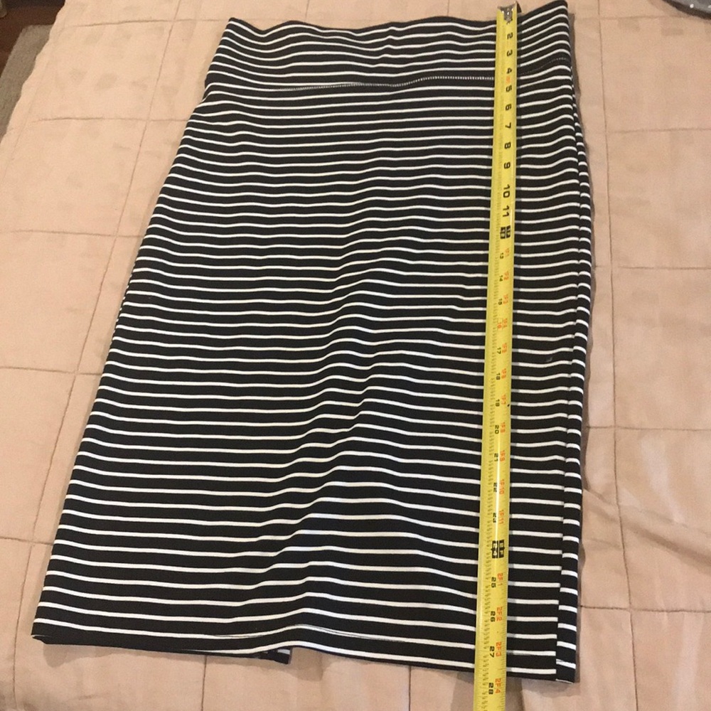 Striped stretchy mid calf skirt